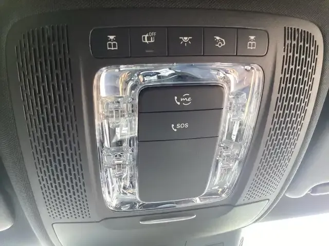 Mercedes-Benz A 220