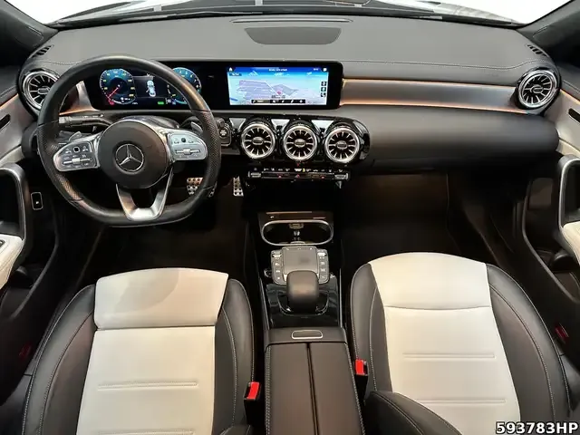 Mercedes-Benz CLA 250