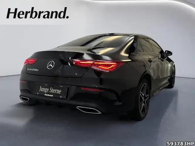 Mercedes-Benz CLA 250