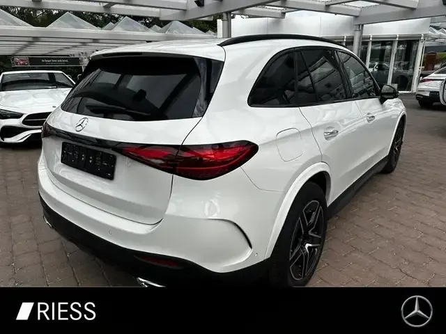 Mercedes-Benz GLC 220