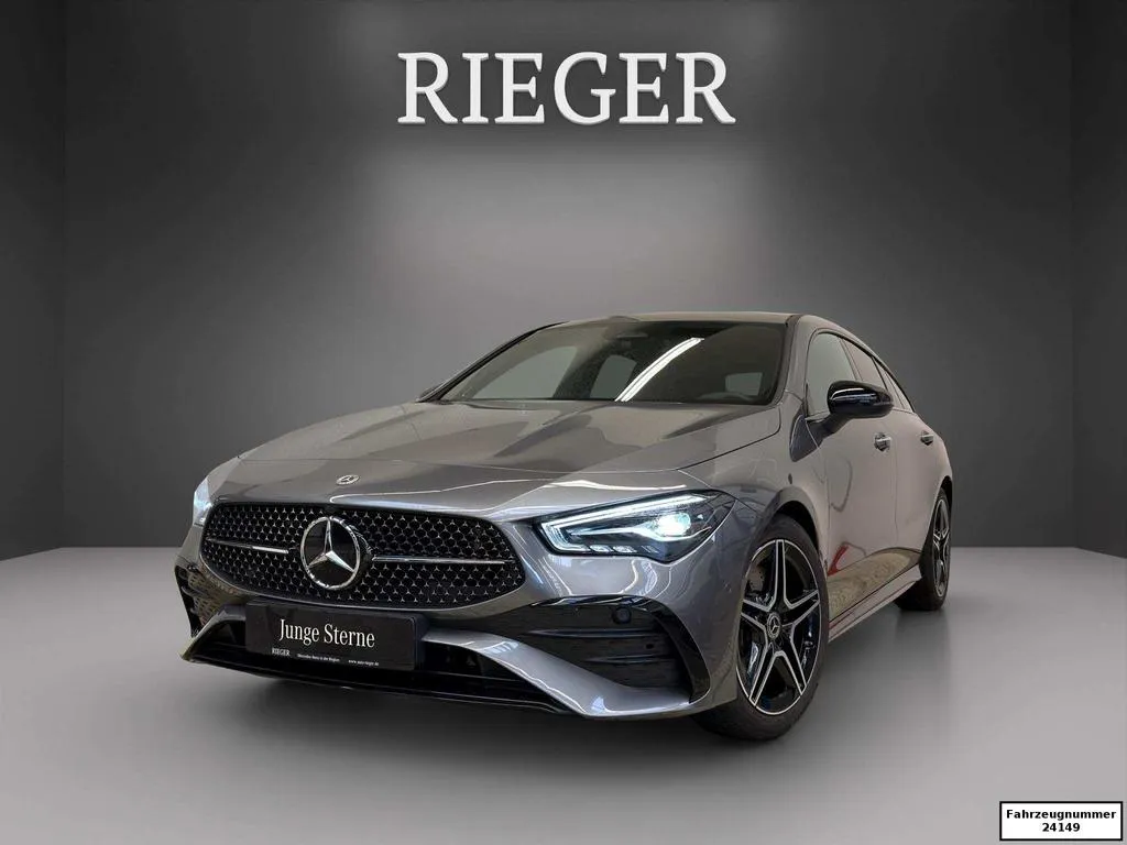 Mercedes-Benz CLA 200