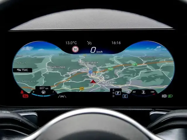 Mercedes-Benz GLB 200