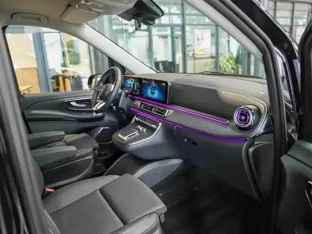 Mercedes-Benz V 250