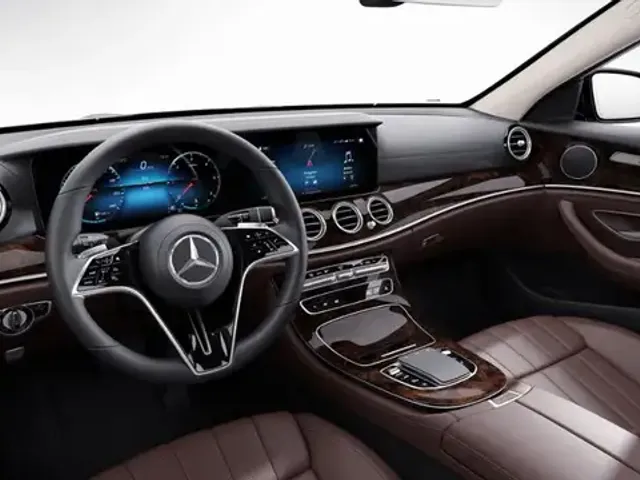 Mercedes-Benz E 220