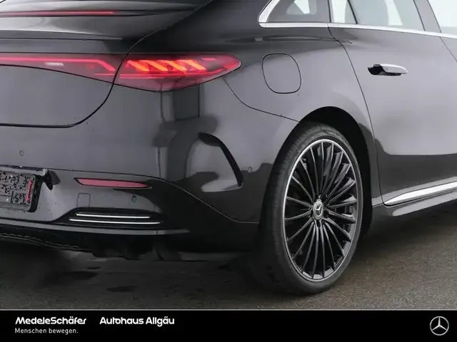 Mercedes-Benz EQE 350