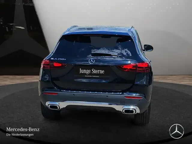Mercedes-Benz GLA 250