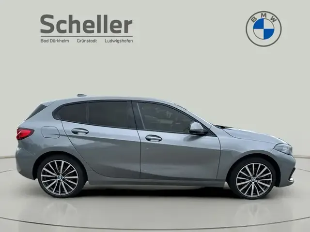 BMW 120