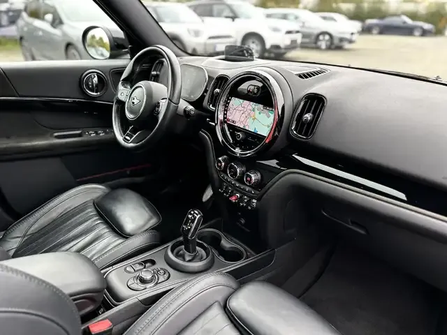 MINI John Cooper Works Countryman