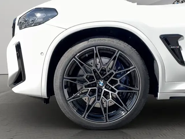 BMW X4 M