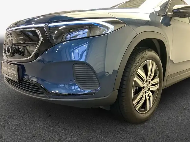 Mercedes-Benz EQA 250