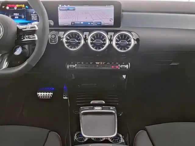 Mercedes-Benz A 45 AMG