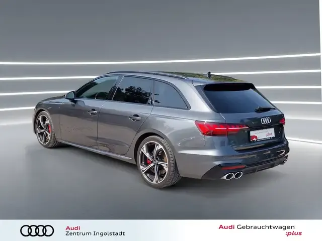 Audi S4