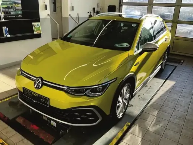 Volkswagen Golf Variant