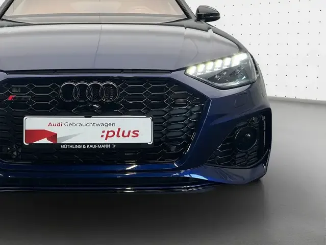 Audi RS4