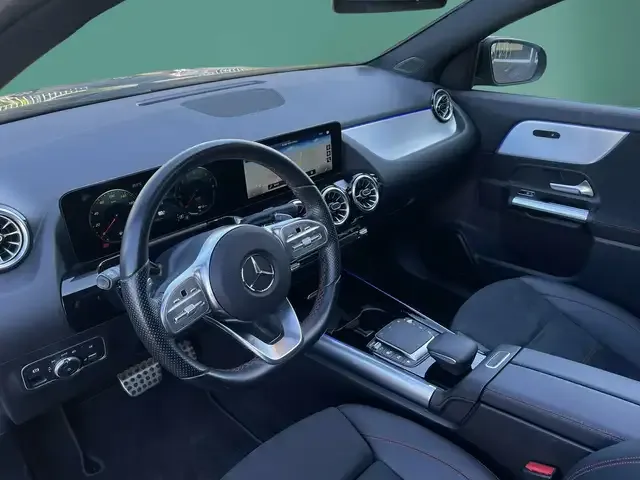 Mercedes-Benz GLA 250