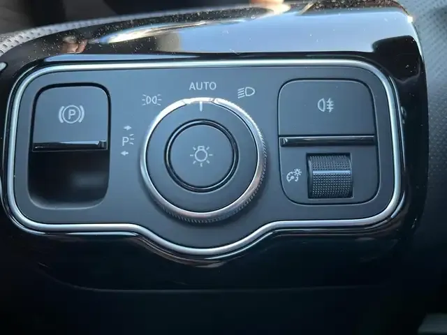 Mercedes-Benz CLA 220