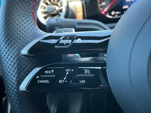 Mercedes-Benz CLA 220