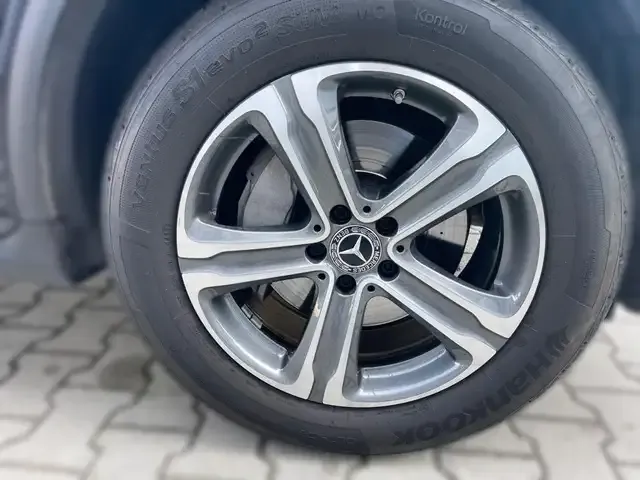 Mercedes-Benz GLC 250