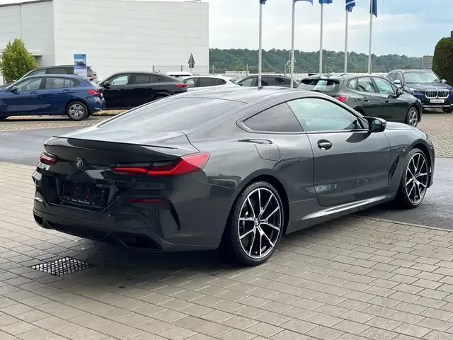 BMW 840