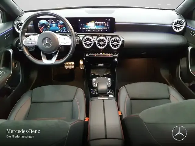 Mercedes-Benz A 250