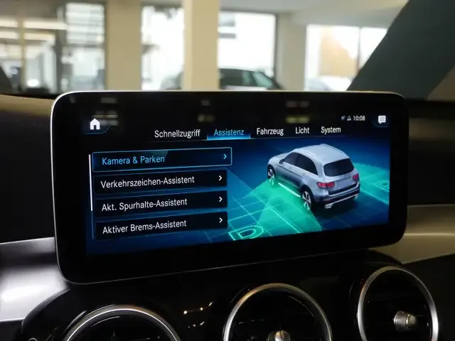 Mercedes-Benz GLC 300