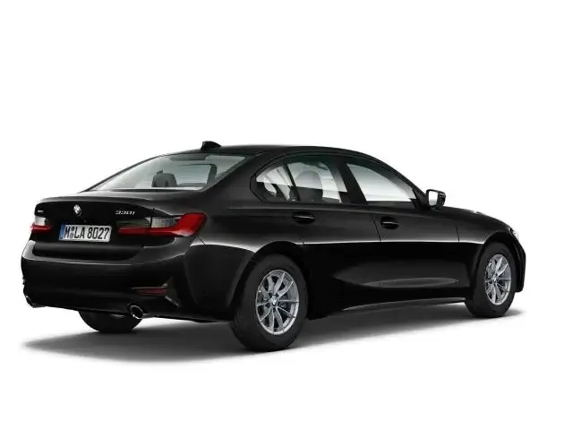 BMW 330