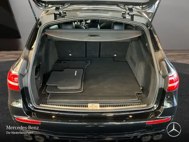 Mercedes-Benz E 53 AMG