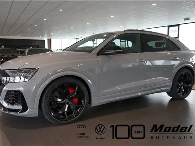 Audi RS Q8
