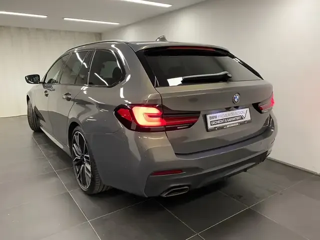BMW 540