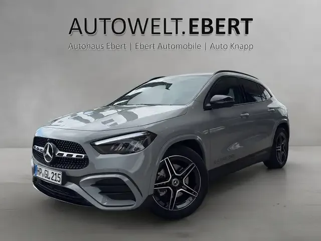 Mercedes-Benz GLA 220