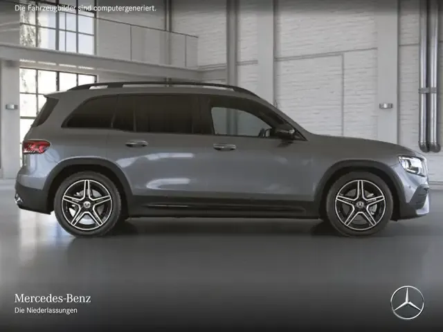 Mercedes-Benz GLB 220
