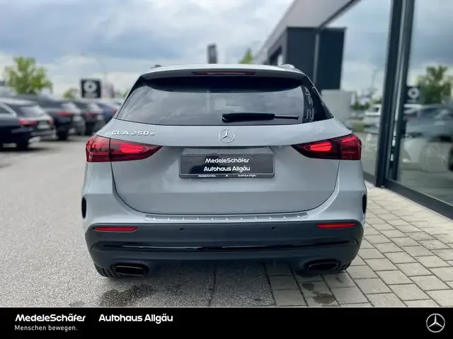 Mercedes-Benz GLA 250