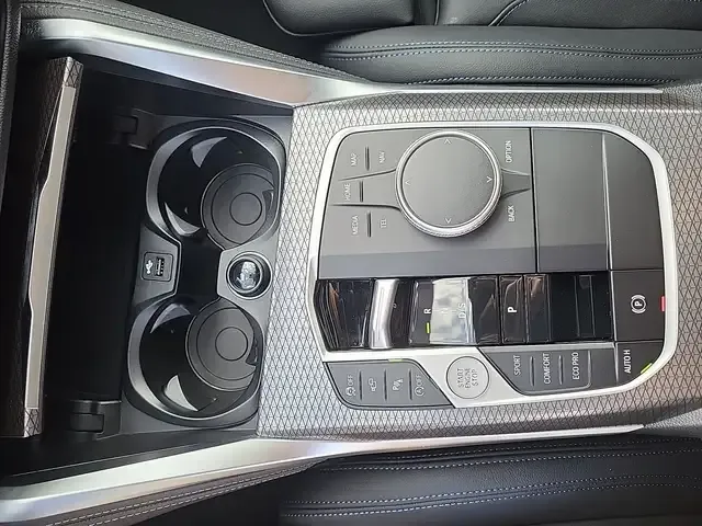 BMW 440