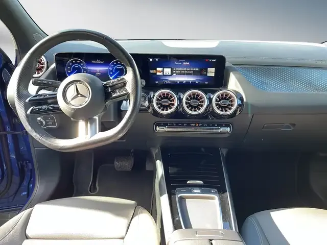 Mercedes-Benz EQA 350