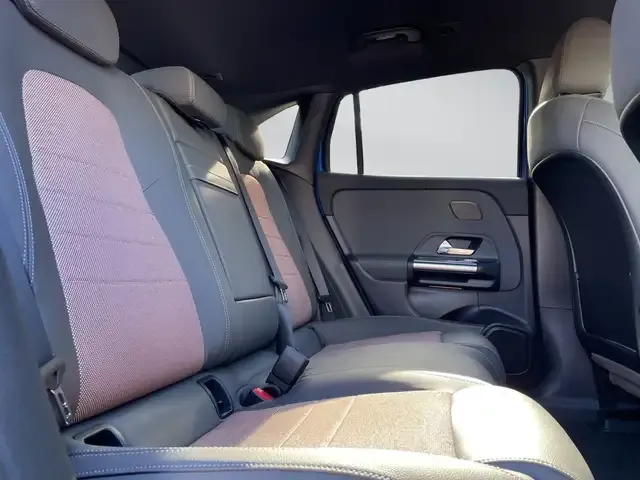 Mercedes-Benz EQA 350