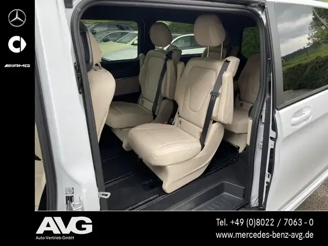 Mercedes-Benz V 250