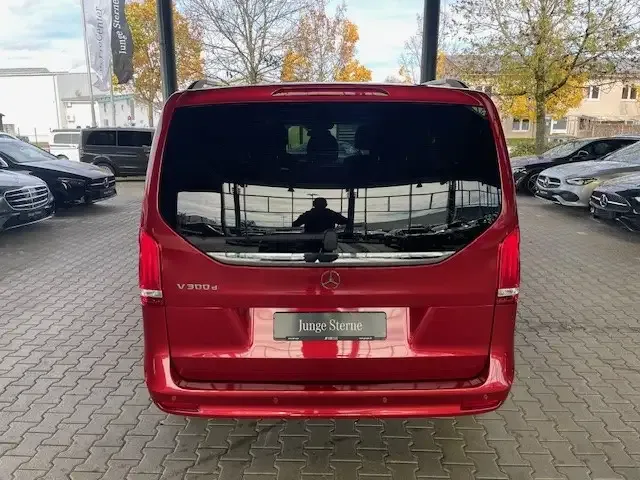 Mercedes-Benz V 300