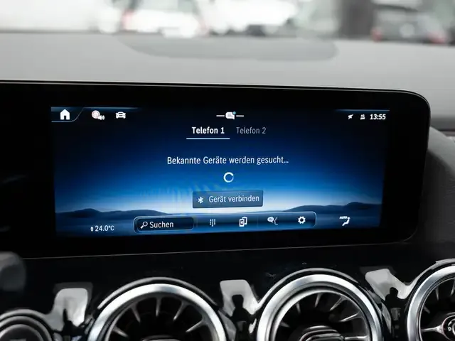 Mercedes-Benz GLA 220