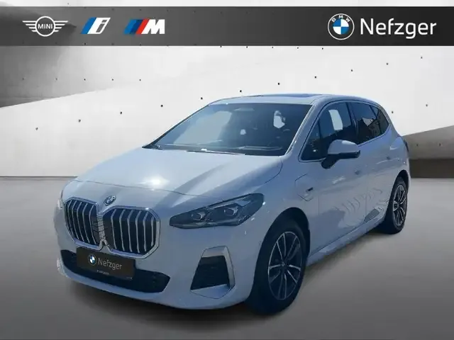 BMW 230