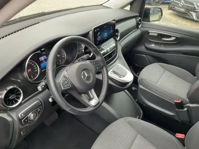 Mercedes-Benz EQV 300