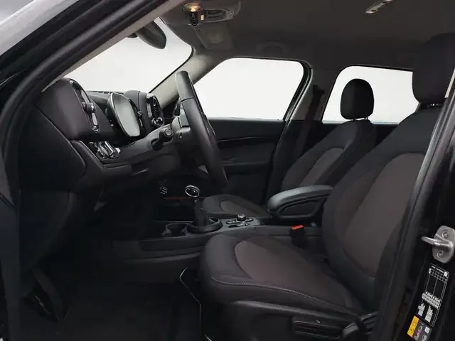 MINI Cooper SE Countryman