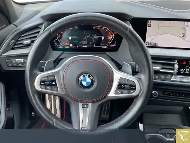 BMW 128