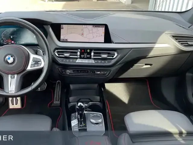 BMW 128