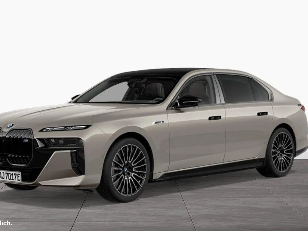 BMW i7