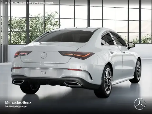 Mercedes-Benz CLA 200