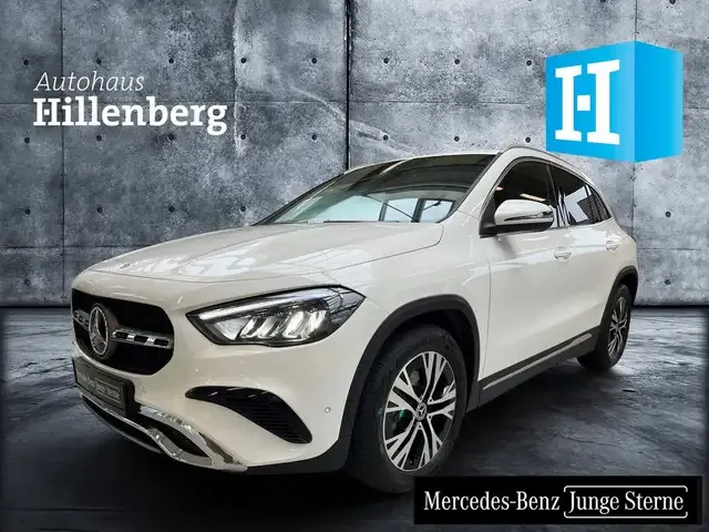 Mercedes-Benz GLA 200