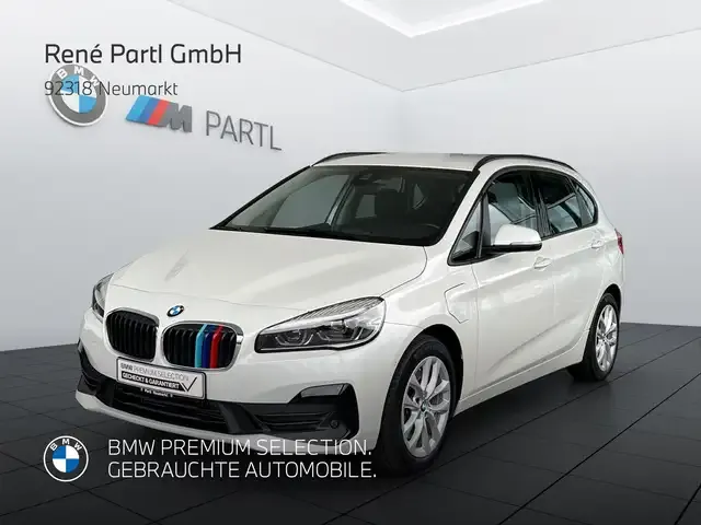 BMW 225
