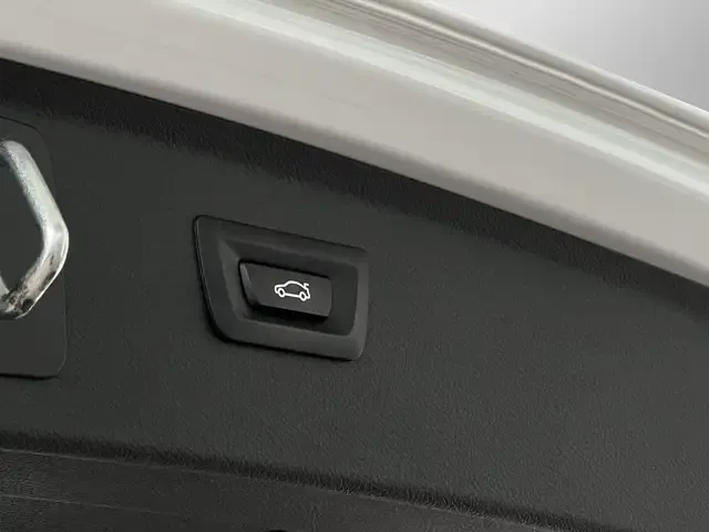 BMW 225