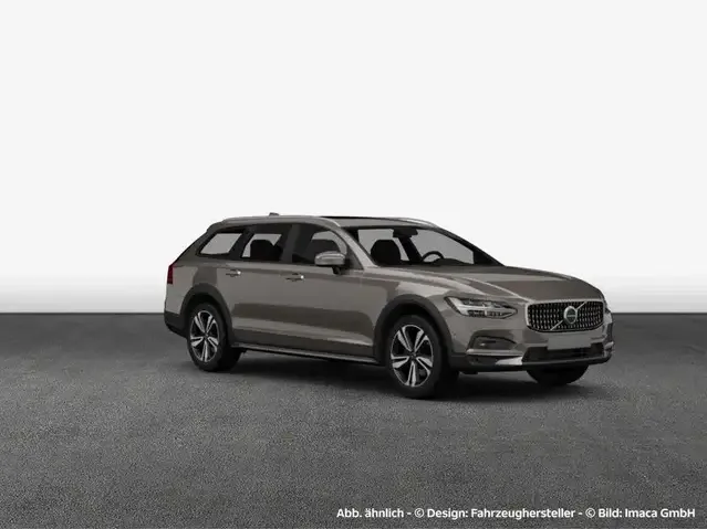 Volvo V90 Cross Country