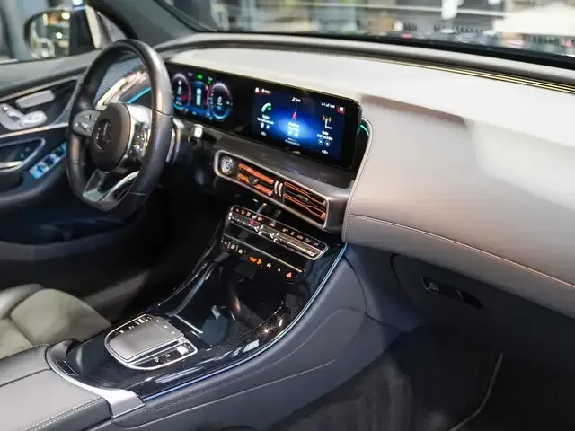 Mercedes-Benz EQC 400